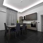 Suite Quarantotto Luxury House